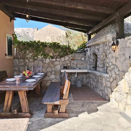 Family Friendly House With A Swimming Pool Draga Bascanska, Krk - 19204 Draga Bašćanska