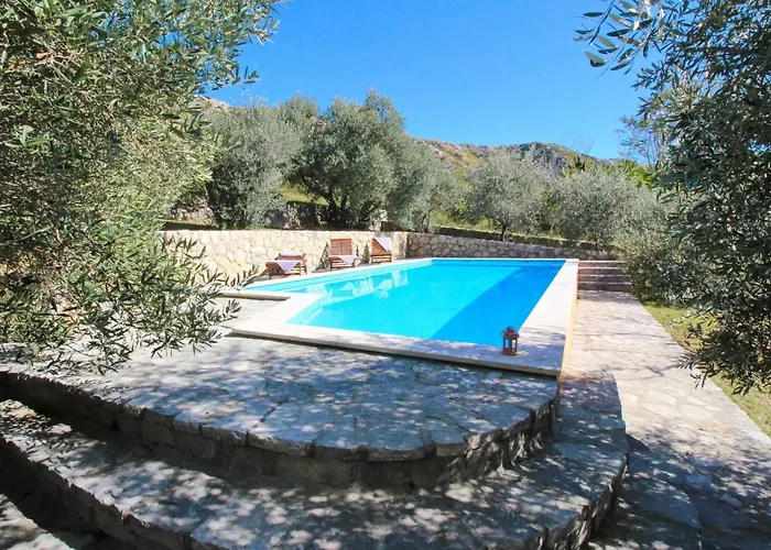 Family Friendly House With A Swimming Pool Draga Bascanska, Krk - 19204 Σπίτι διακοπών Draga Bašćanska