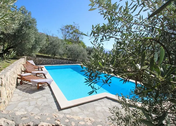 Family Friendly House With A Swimming Pool Draga Bascanska, Krk - 19204 Σπίτι διακοπών *