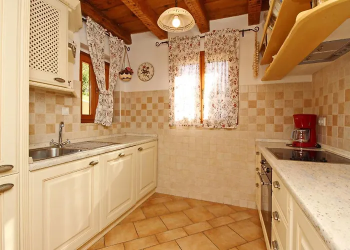 Σπίτι διακοπών Family Friendly House With A Swimming Pool Draga Bascanska, Krk - 19204
