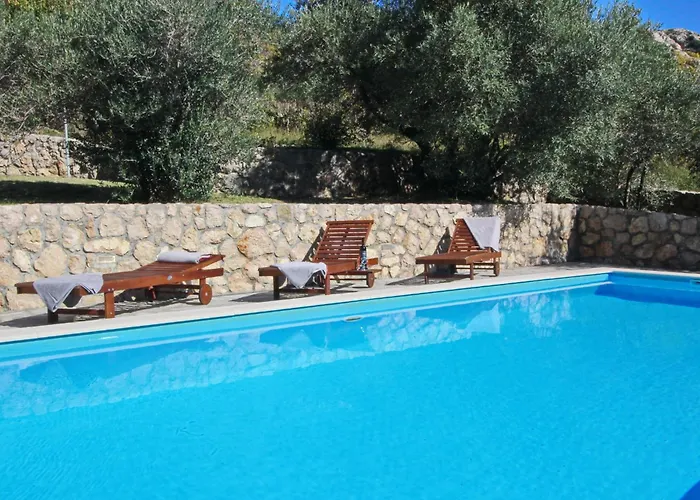 Family Friendly House With A Swimming Pool Draga Bascanska, Krk - 19204 *