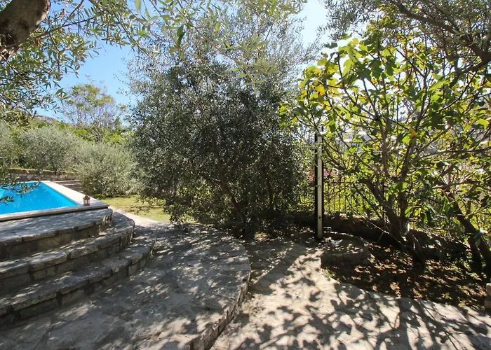 Family Friendly House With A Swimming Pool Draga Bascanska, Krk - 19204 *