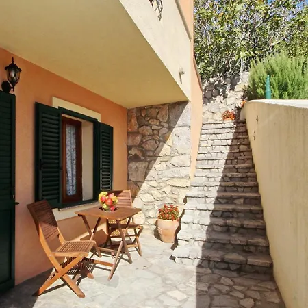 Ferienhaus Family Friendly House With A Swimming Pool Draga Bascanska, Krk - 19204 *